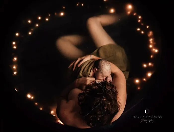 Mención de honor: “En la noche” por Ebony Allen-Ankins, Australia