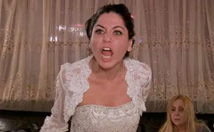 Bride Doesn't Include Wedding Dinner Price In Her Wedding Invites, Is Surprised To See Many Guests Canceling On Her After They Find Out