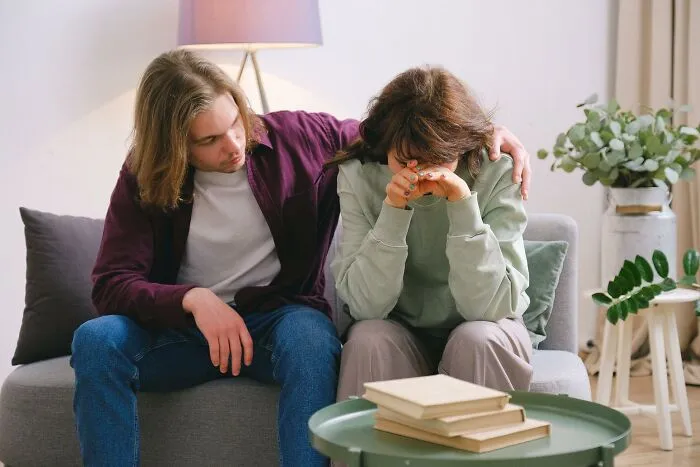 People Reveal What 30 Things Keep Disappointing Them But They Still Haven't Given Up On