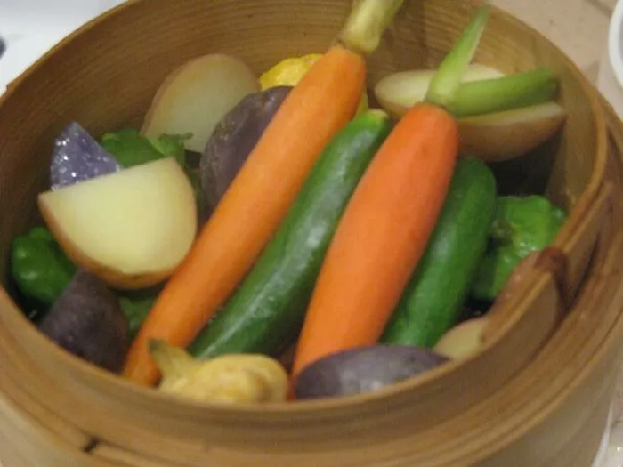 30 Bad Cooking Habits That Get On Everyone’s Nerves