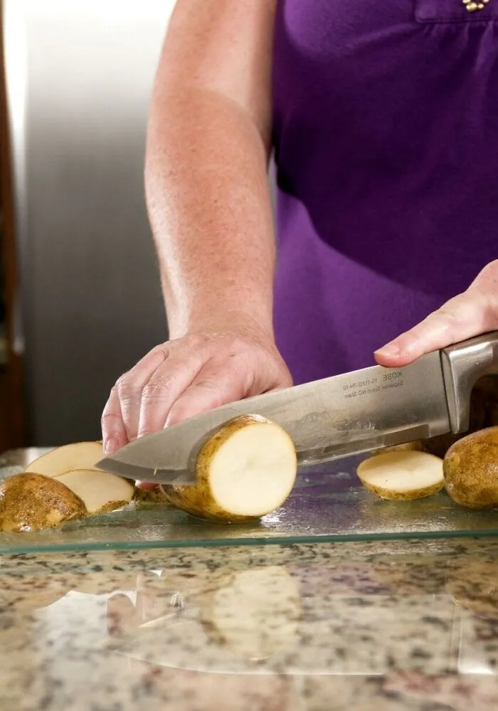 30 Bad Cooking Habits That Get On Everyone’s Nerves