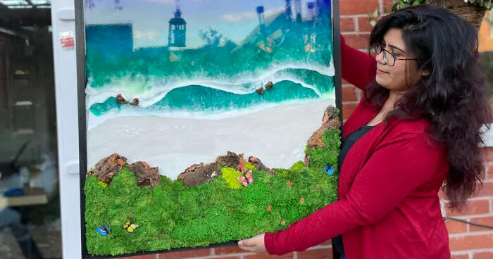I Made These Beach-And-Lake-Inspired Wall Art Pieces With Preserved Moss