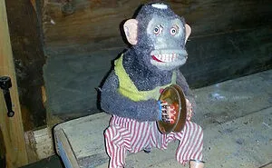 50 Hilariously Creepy Toys That Will Give Us Nightmares