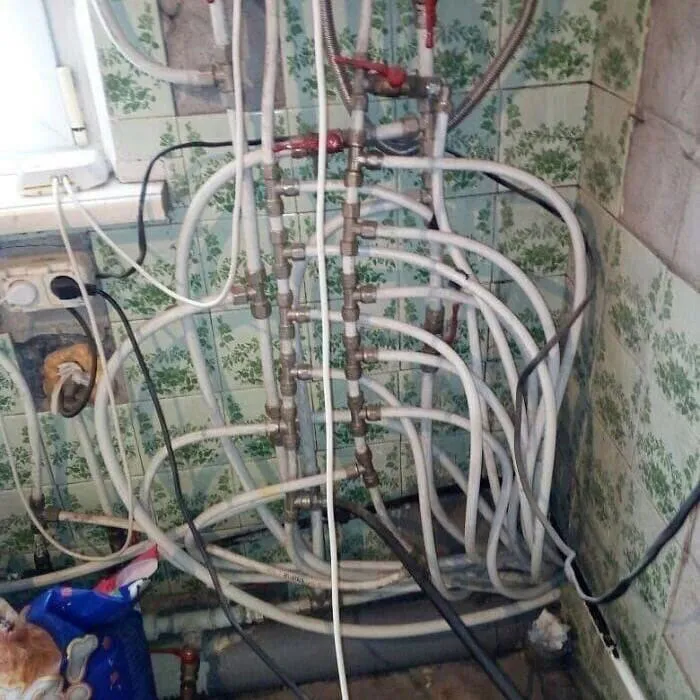 35 Construction Solutions That Don't Solve Problems, Only Create Them, As Shared By This Instagram Account (New Pics)