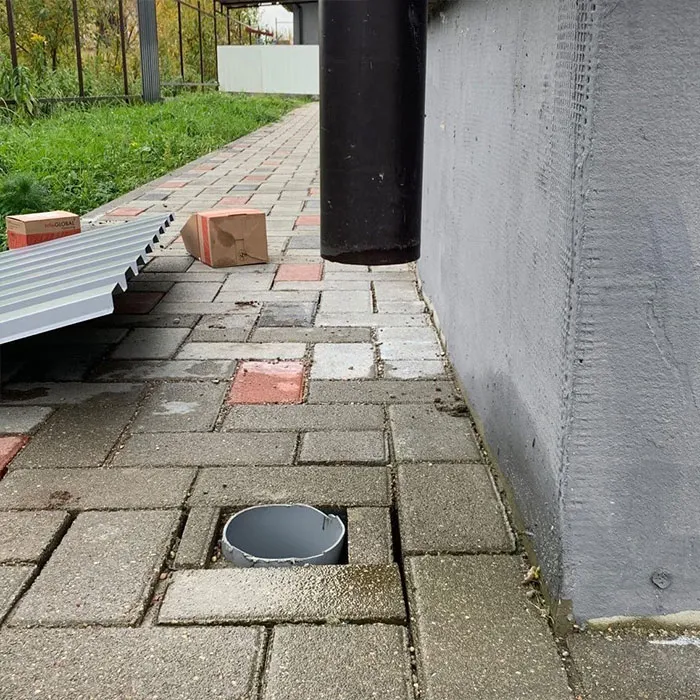 35 Construction Solutions That Don't Solve Problems, Only Create Them, As Shared By This Instagram Account (New Pics)