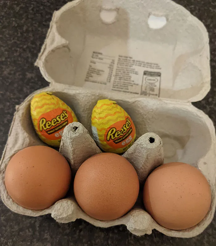 Hallé el sitio perfecto para esconder esto de mi novio, quien odia los huevos y ama los Reese’s