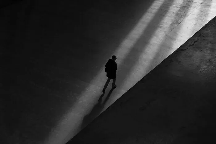 35 Helpful Tips For Spotting Illegal Activity, As Shared By People Who Fight Against Human Trafficking