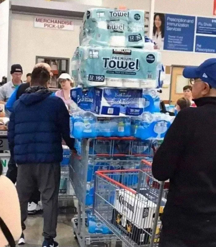 There Are 2 Types Of People In The World
