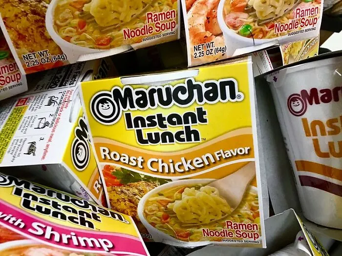 Someone Online Wondered: “What Is Some ‘Poor People Food’ That You Will Eat No Matter How Wealthy You Get?“, And 30 Folks Delivered