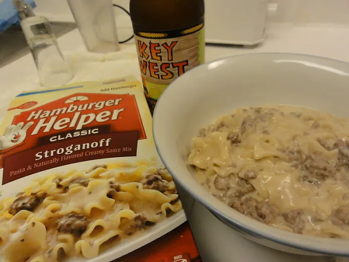 Someone Online Wondered: “What Is Some ‘Poor People Food’ That You Will Eat No Matter How Wealthy You Get?“, And 30 Folks Delivered