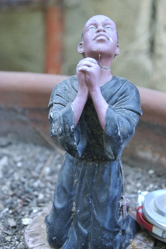 20 Cosas que hicieron a la gente dudar de su religión, compartidas en este grupo online