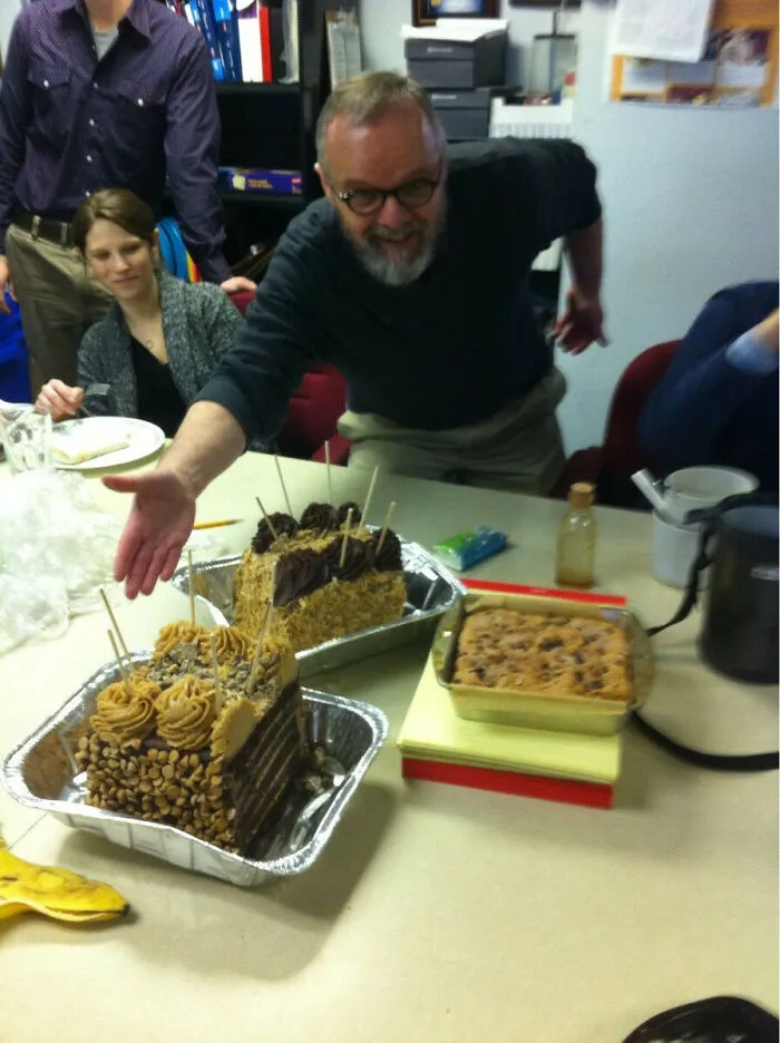 My Boss And I Are In A Contest To Lose Weight. Today Is My Birthday. This Is What He Brought Me