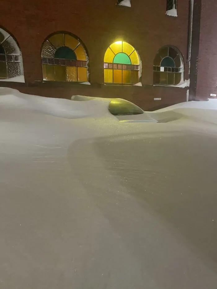 Anoche hubo una ventisca, así que decidimos comprobar nuestro coche