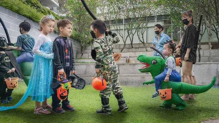 10 Photos From The Daily Life In Japan