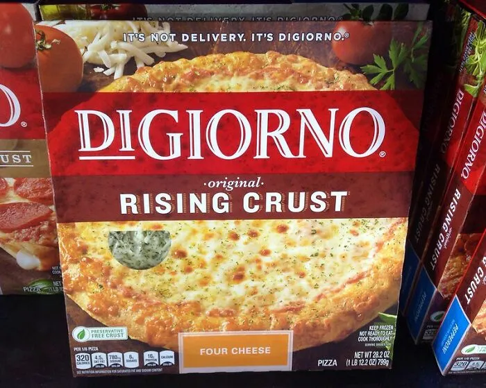 Called Out A Pizza Place For Lying They Made Handmade Pizzas 