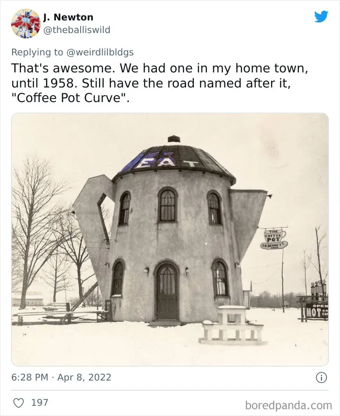 30 Times People Spotted "Buildings Being Weird Little Guys" And Shared Them On This Twitter Page
