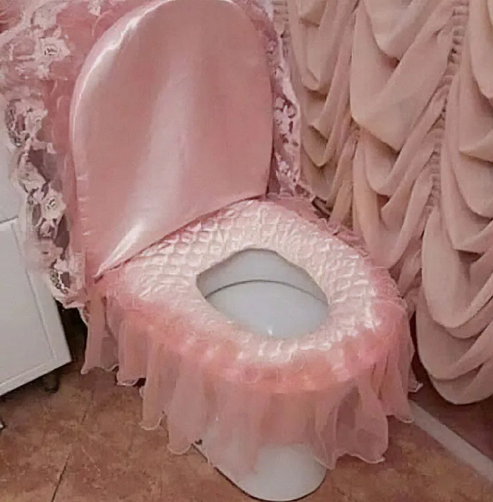 Esta cuenta de Instagram recopila artículos de decoración que captan la esencia del mal gusto (35 fotos)