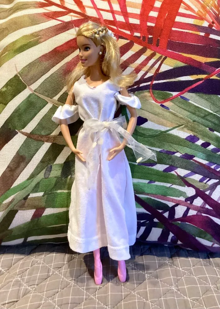 I Make Outfits Out Of Old Clothes For Dolls (11 Pics)