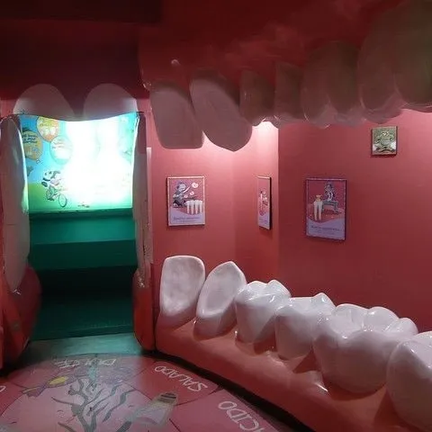 Esta cuenta de Instagram recopila artículos de decoración que captan la esencia del mal gusto (35 fotos)