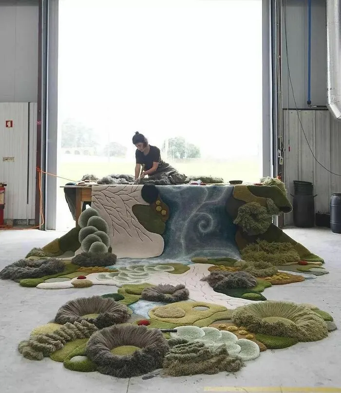 Alfombra tejida a mano diseñada por Vanessa Barragao Vanessabarragao_work