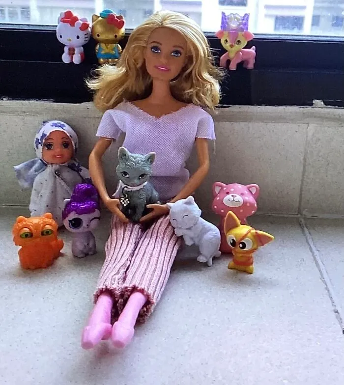 I Make Outfits Out Of Old Clothes For Dolls (11 Pics)