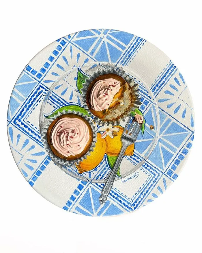 This Ukrainian Artist Paints Vintage Plates With 3D Food Of All Kinds (35 Pics)