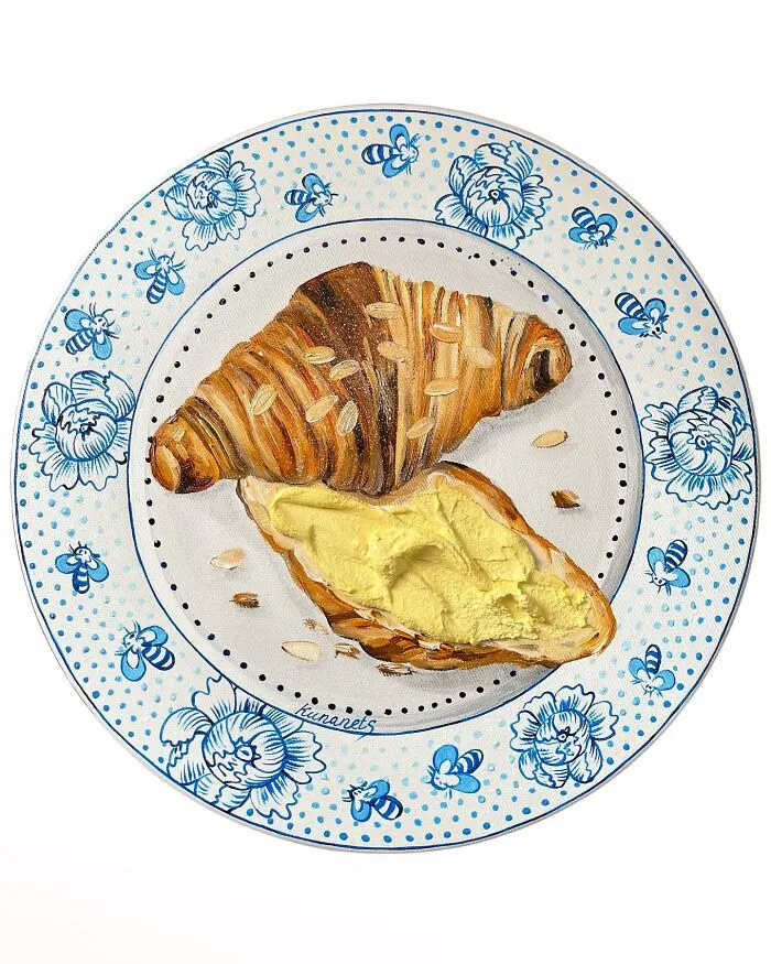 This Ukrainian Artist Paints Vintage Plates With 3D Food Of All Kinds (35 Pics)