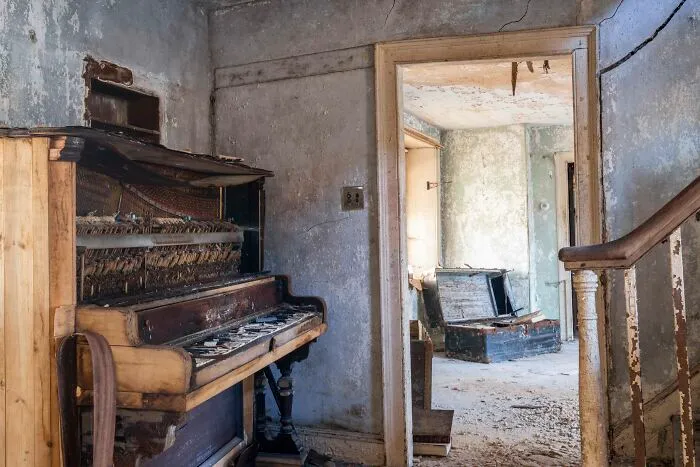 Requiem Pour Pianos 115
