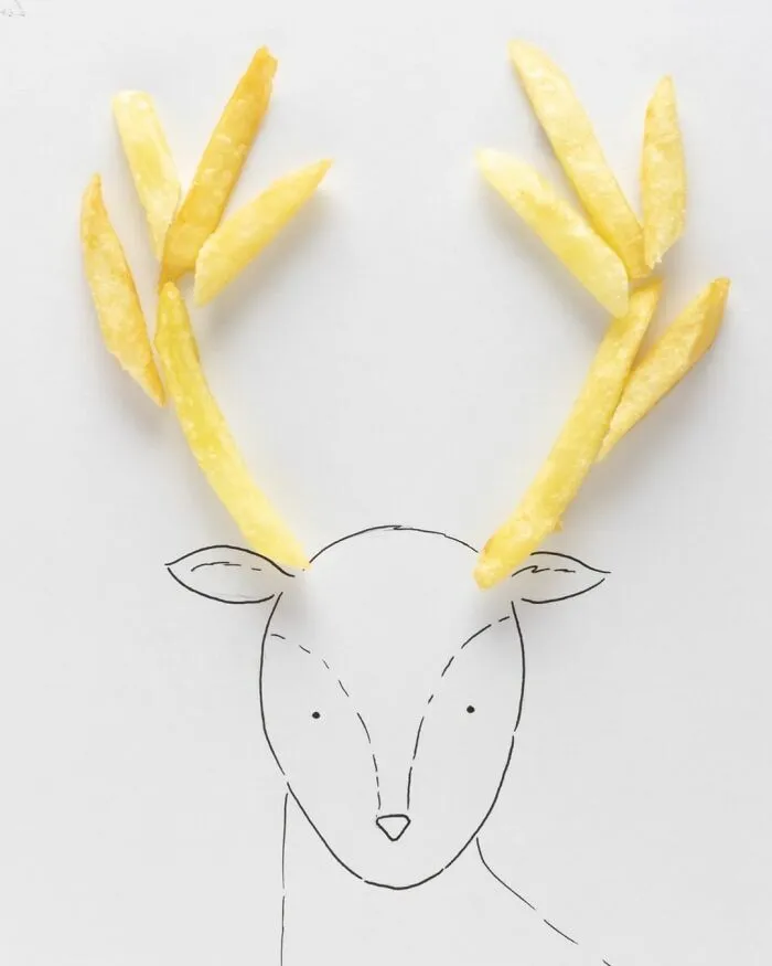 70 Illustrations That Interact With Their Surroundings By Cintascotch (New Pics)