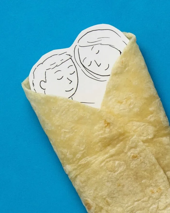 70 Illustrations That Interact With Their Surroundings By Cintascotch (New Pics)