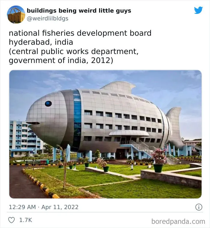 30 Times People Spotted "Buildings Being Weird Little Guys" And Shared Them On This Twitter Page