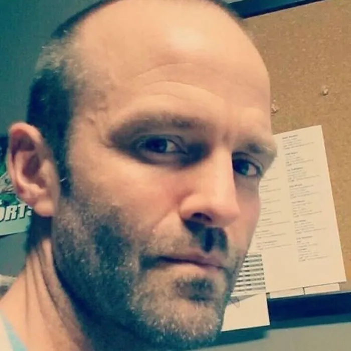 Parecido a Jason Statham