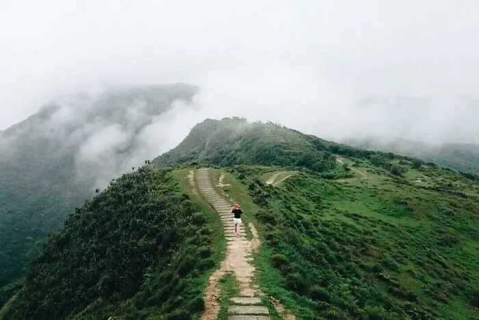 20 Sorprendentes errores que cometen los turistas al viajar por el mundo, señalados por los lugareños