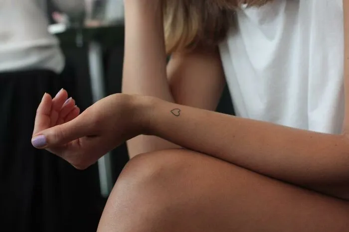 “¿Has aceptado a Jesús en tu corazón?”: 20 Tácticas geniales femeninas para que los hombres les dejen en paz