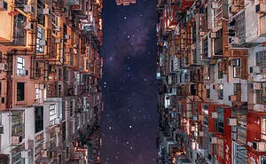 I Took Pictures Of The Old Streets Of Hong Kong (24 Pics)
