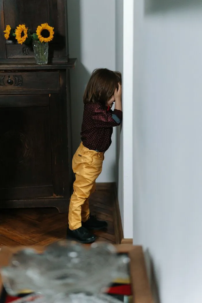 Someone Asks “What Is The Worst Parenting Trend To Date?” And People Give 40 Perfectly Blunt Answers
