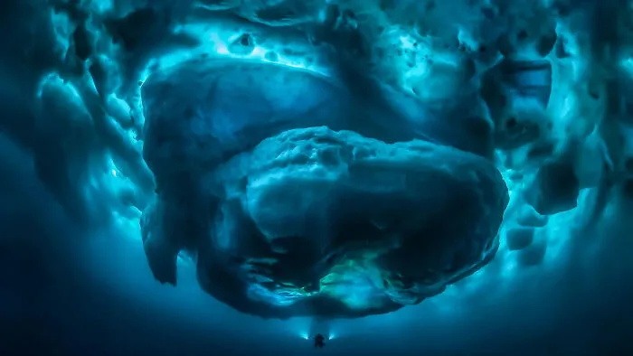 El fondo de un iceberg