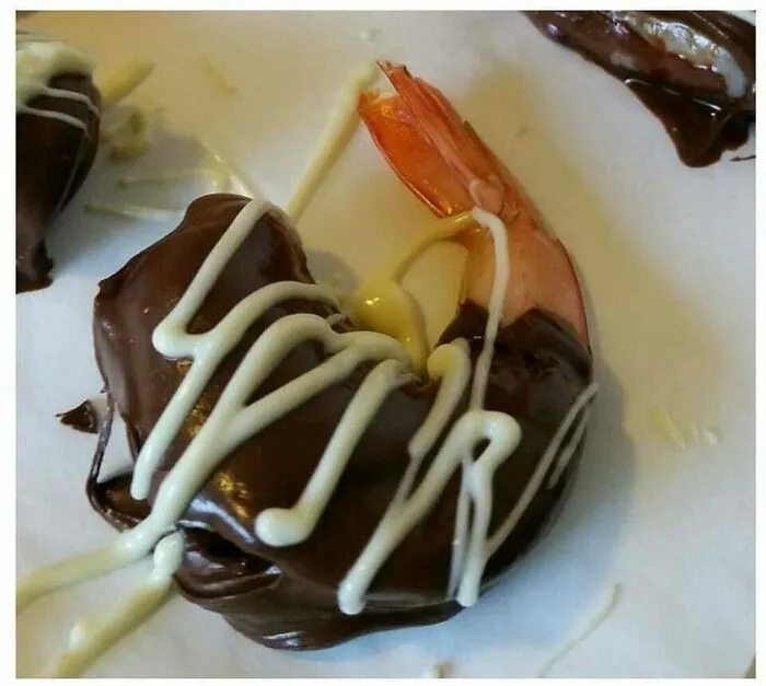 This Facebook Page Is Dedicated To “Wreckless Eating” And Here Are 30 Of The Most Cursed Posts