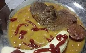 This Facebook Page Is Dedicated To “Wreckless Eating” And Here Are 30 Of The Most Cursed Posts