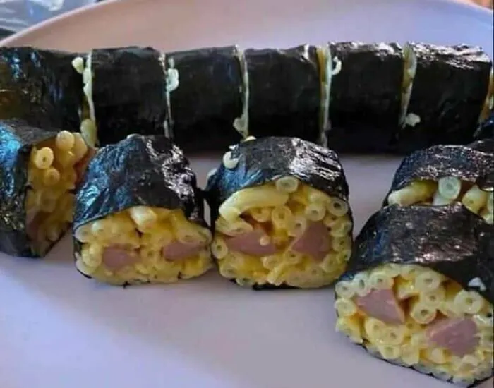 This Facebook Page Is Dedicated To “Wreckless Eating” And Here Are 30 Of The Most Cursed Posts