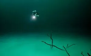 142 Pics To Trigger Thalassophobia - Fear Of Deep Waters