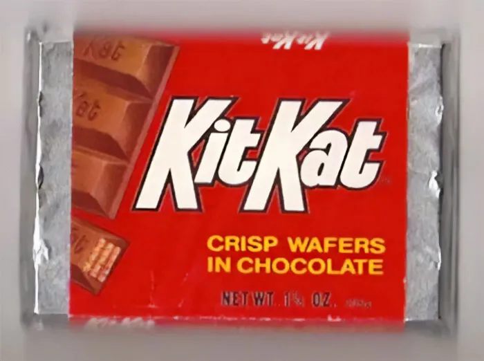 Kit Kat With Foil Wrapping