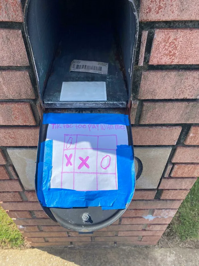 Mi hija de 11 años ha insistido en revisar el correo los últimos días. Hoy, lo he comprobado. Esto es lo que encontré