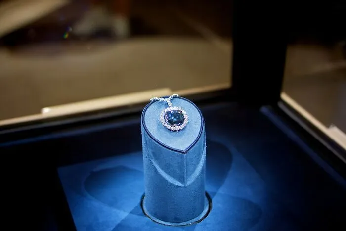 Diamonds (Are Not Forever)