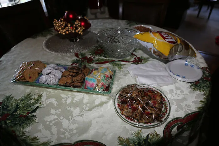 Never Eating Dinner At The Dinner Table