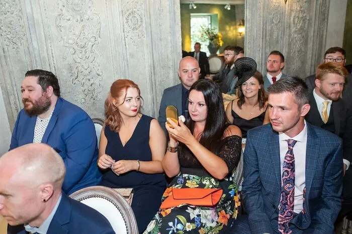 30 Fotografías de bodas tomadas por Ian Weldon que son divertidas y también muy caóticas (Nuevas fotos)