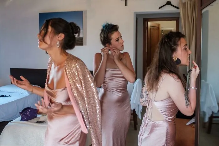 30 Fotografías de bodas tomadas por Ian Weldon que son divertidas y también muy caóticas (Nuevas fotos)