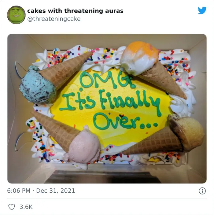 30 Cursed Cakes From ‘Cakes With Threatening Auras’ (New Pics)