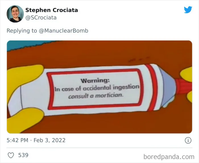 This Online Thread Has People Sharing Their Favorite Visual Gags From The Simpsons, And Here Are 40 Of Everyone's Favorites