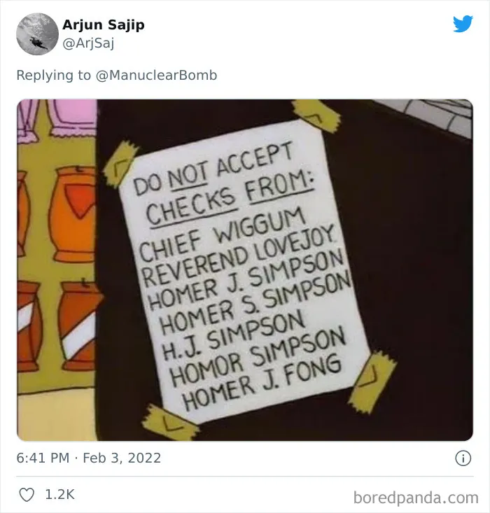 This Online Thread Has People Sharing Their Favorite Visual Gags From The Simpsons, And Here Are 40 Of Everyone's Favorites